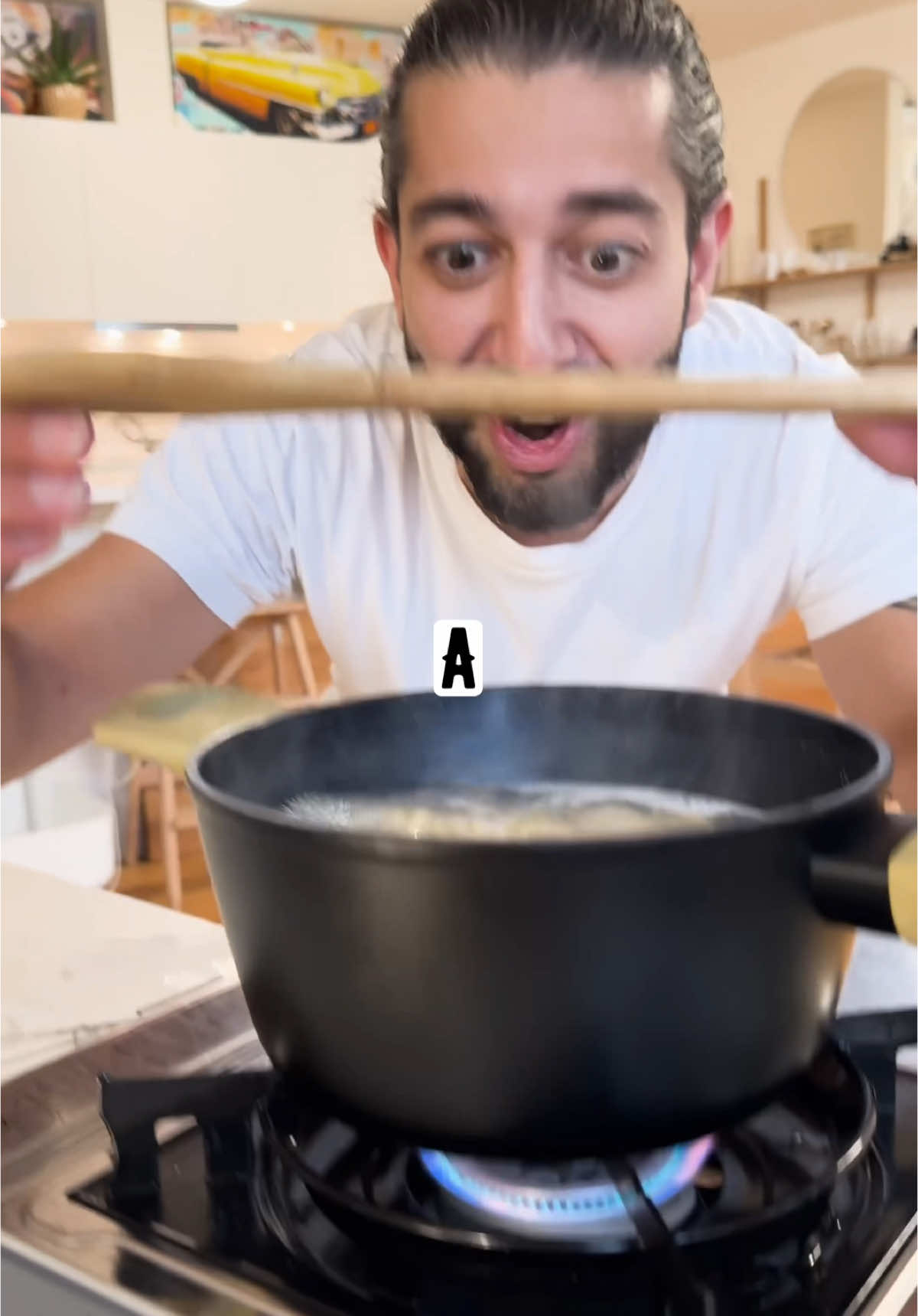Lifehacks in the kitchen 🤩 should I do more rap videos? 🤔 #howto #rap #song #lifehacks #upcycle #diy #tips #kitchenhacks 