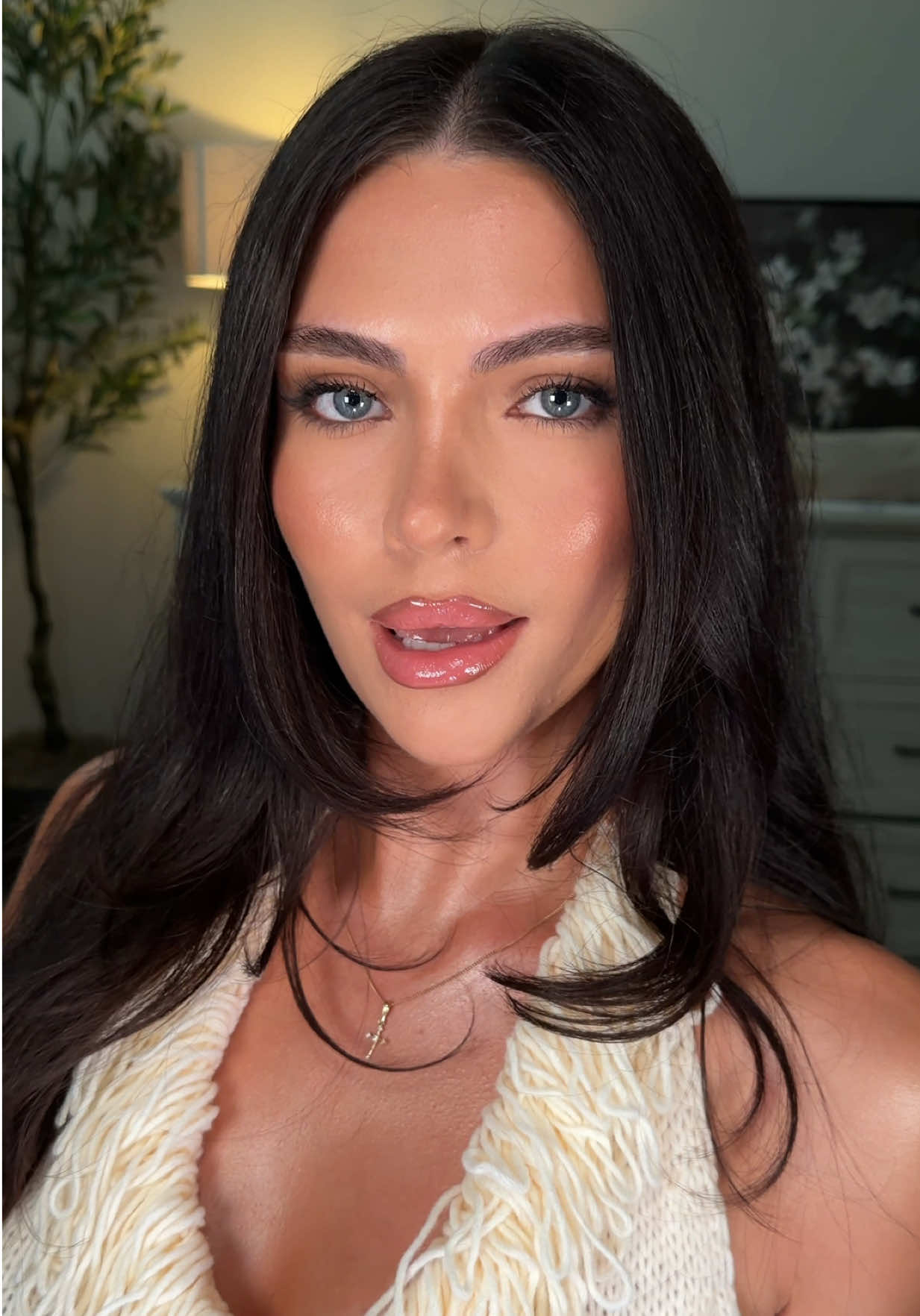 Need this glam on my face everyday #makeuptransition #makeuptransformation 